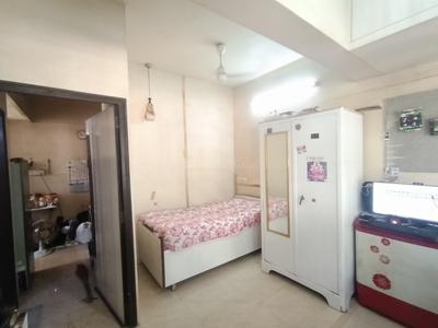 Bedroom Image of 350 Sq.ft 1 RK Apartment / Flat for sale in Matunga East Mumbai for Rs. 13700000