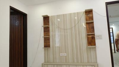 Bedroom Image of 1500 Sq.ft 3 BHK Builder Floor for sale in Pitampura New Delhi for Rs. 14500000