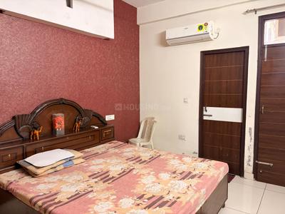 Bedroom Image of 900 Sq.ft 3 BHK Apartment / Flat for sale in Dhakoli Zirakpur for Rs. 7500000