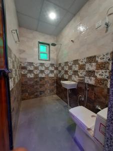 Bathroom Image of 800 Sq.ft 2 BHK Builder Floor for rent in Shrinath Puram Kota for Rs. 10500