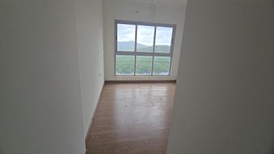 Bedroom Image of 750 Sq.ft 2 BHK Apartment / Flat for sale in Piramal Revanta, Mulund West Mumbai for Rs. 20000000