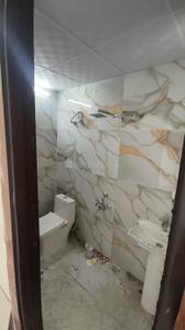 Bathroom Image of 1050 Sq.ft 2 BHK Apartment / Flat for sale in Vista Homez, Noida Extension Greater Noida for Rs. 4615000