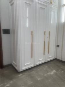 Bedroom Image of 1125 Sq.ft 3 BHK Builder Floor for rent in Chittaranjan Park New Delhi for Rs. 65000