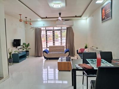 Hall Image of 2100 Sq.ft 4 BHK Villa for sale in New Alkapuri Vadodara for Rs. 17000000