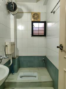 Common Bathroom Image of 630 Sq.ft 1 BHK Apartment / Flat for sale in Hiranandani Estate Thane for Rs. 9000000