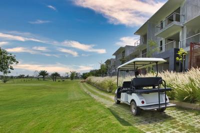 Image of 2359 Sq.ft 4 BHK Independent House for sale in Godrej Golf Link, Jaypee Greens, Greater Noida for Rs. 38000000