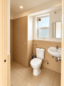 Image of 923 Sq.ft 2 BHK Apartment / Flat for sale in Jaypee Aman, Sector 151, Noida for Rs. 7000000