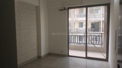 Bedroom Image of 1255 Sq.ft 2 BHK Apartment / Flat for rent in Arocon Golf Ville, Crossings Republik Ghaziabad for Rs. 20000