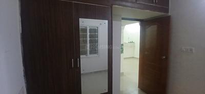 Bedroom Image of 1000 Sq.ft 2 BHK Independent House for rent in Varanasi Bengaluru for Rs. 15000