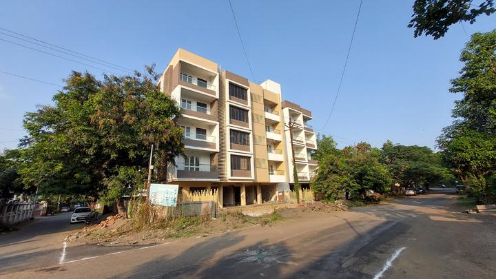 Nashik Road Main Image 1