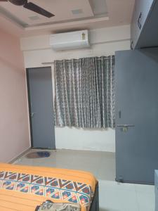 Bedroom Image of 999 Sq.ft 2 BHK Apartment / Flat for sale in Shri Jagdamba Homes, Tragad Ahmedabad for Rs. 4850000