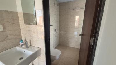 Image of 1015 Sq.ft 2 BHK Apartment / Flat for rent in Shapoorji Pallonji Joyville Sensorium, Maan, Pune for Rs. 25000