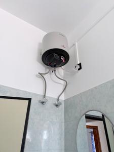 Bathroom Image of 1200 Sq.ft 2 BHK Builder Floor for rent in Ketekibari Tezpur for Rs. 10000