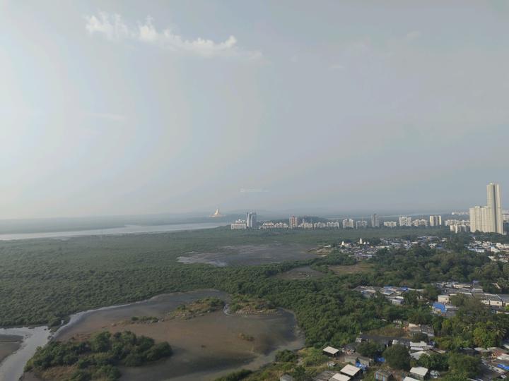 Gurukrupa Marina Enclave Main Image 1