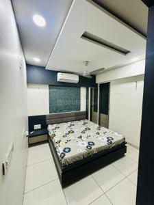 Bedroom Image of 1200 Sq.ft 3 BHK Apartment / Flat for sale in Kankaria Ahmedabad for Rs. 11000000