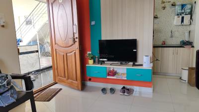 Living Room Image of 600 Sq.ft 1 BHK Apartment / Flat for rent in Halasuru Bengaluru for Rs. 30000