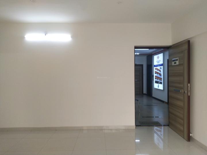 Evershine Amavi 303 Phase 3 Main Image 1