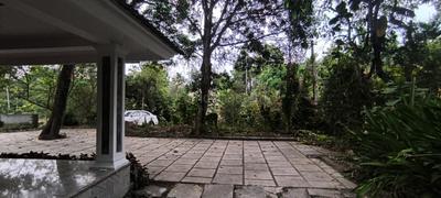 Balcony Image of 5000 Sq.ft 5 BHK Independent House for sale in Pallikkara Kochi for Rs. 24000000