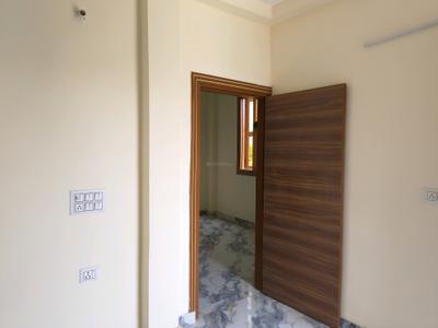 Bedroom Image of 750 Sq.ft 2 BHK Builder Floor for sale in DLF Ankur Vihar Ghaziabad for Rs. 2375098