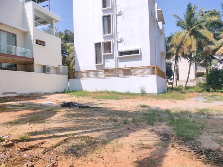 Nisarga layout Plot View 1