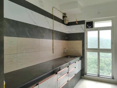 Kitchen Image of 559 Sq.ft 1 BHK Apartment / Flat for rent in Kasarvadavali Thane for Rs. 25000