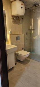 Bathroom Image of 2105 Sq.ft 3 BHK Apartment / Flat for rent in Supertech Supernova, Sector 94 Noida for Rs. 94000