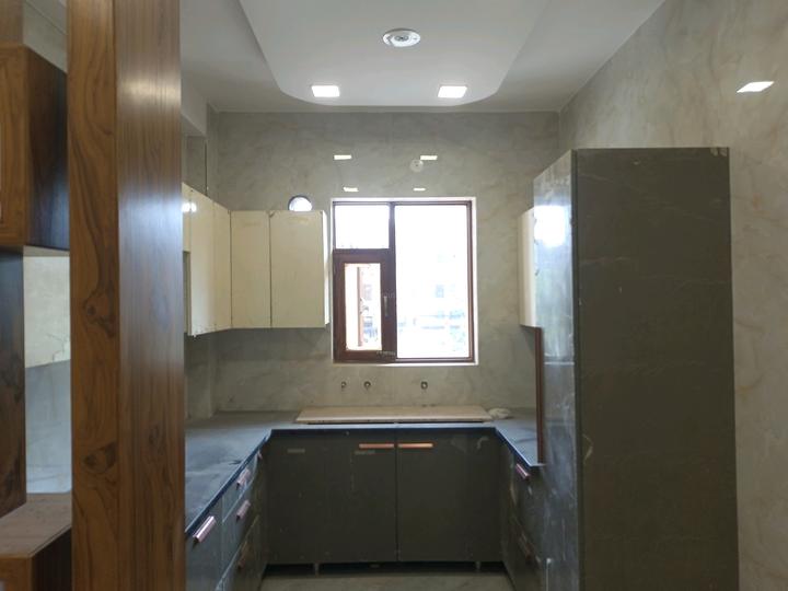 Sector 42, Green Field Colony Main Image 1