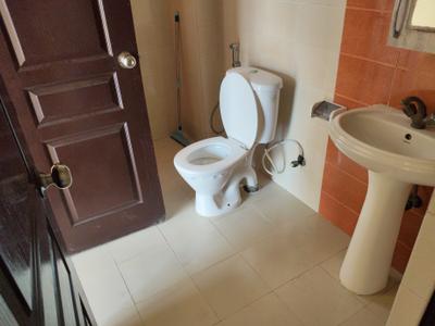 Image of 1758 Sq.ft 3 BHK Apartment / Flat for rent in Logix Blossom County, Sector 137, Noida for Rs. 43000