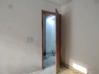 Bedroom Image of 650 Sq.ft 2 BHK Apartment / Flat for sale in Sangam Vihar New Delhi for Rs. 3600000