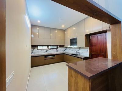Kitchen Image of 3092 Sq.ft 5 BHK Villa for sale in Kakkanad Kochi for Rs. 17000000