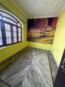 Bedroom Image of 1500 Sq.ft 2 BHK Builder Floor for rent in Manas Enclave, Indira Nagar Lucknow for Rs. 15000