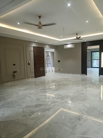 Premier Urban Main Image 1