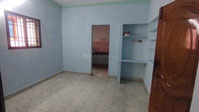 Bedroom Image of 800 Sq.ft 1 BHK Independent House for rent in Maduravoyal Chennai for Rs. 10000