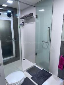 Bathroom Image of 1850 Sq.ft 3 BHK Apartment / Flat for sale in Juhu Mumbai for Rs. 102500000