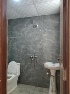 Bedroom Two Image of 1050 Sq.ft 2 BHK Apartment / Flat for sale in Pearl Vista, Noida Extension Greater Noida for Rs. 5512000