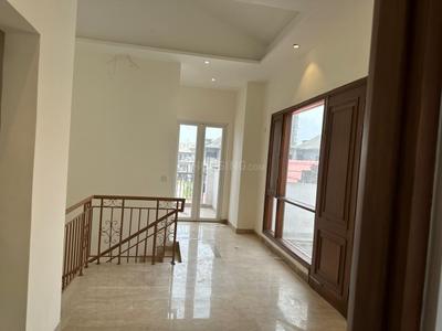 Hall Image of 4700 Sq.ft 4 BHK Apartment / Flat for sale in Gulshan Dynasty, Sector 144 Noida for Rs. 120000000