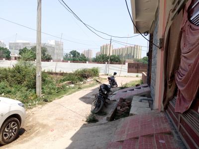 Image of 1250 Sq.ft 2 BHK Builder Floor for rent in Krishna Nagar, Lucknow for Rs. 10000