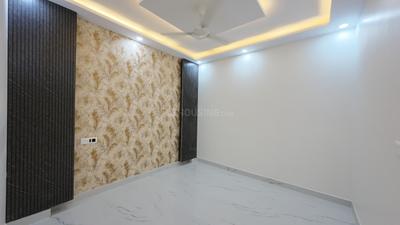 Bedroom Image of 950 Sq.ft 3 BHK Builder Floor for sale in Sector 14 Dwarka New Delhi for Rs. 7800000
