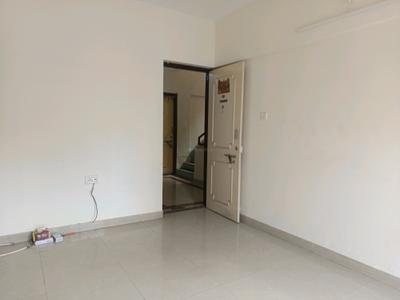 Living Room Image of 650 Sq.ft 1 BHK Apartment / Flat for rent in Magarpatta Heliconia, Hadapsar Pune for Rs. 24000
