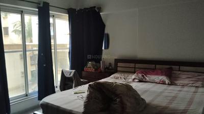 Bedroom Image of 1000 Sq.ft 2 BHK Apartment / Flat for rent in Juhu Mumbai for Rs. 95000