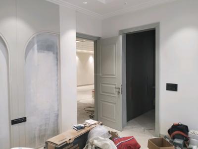 Bedroom Image of 2970 Sq.ft 4 BHK Builder Floor for sale in Mukherjee Nagar New Delhi for Rs. 58000000