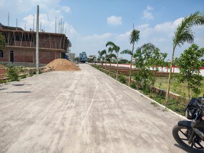 Image of 1000 Sq.ft Residential Plot / Land for sale in DLF Garden City, Lucknow for Rs. 2500000