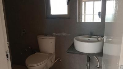 Image of 1080 Sq.ft 2.5 BHK Apartment / Flat for rent in Adani The Meadows, Shantigram, Ahmedabad for Rs. 33000