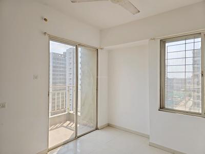 Bedroom Image of 913 Sq.ft 2 BHK Apartment / Flat for rent in Majestique Manhattan, Wagholi Pune for Rs. 19000