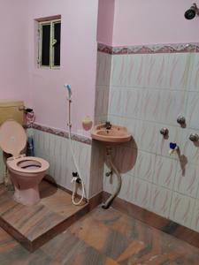 Bathroom Image of 1990 Sq.ft 3 BHK Independent House for rent in Mithanpura Muzaffarpur for Rs. 22000