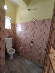 Bathroom Image of 750 Sq.ft 2 BHK Independent House for sale in Tangra Kolkata for Rs. 7000000