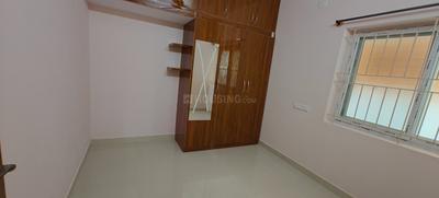 Bedroom Image of 1000 Sq.ft 2 BHK Builder Floor for rent in Cox Town Bengaluru for Rs. 20000