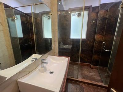 Bathroom Image of 2500 Sq.ft 4 BHK Builder Floor for sale in Vasant Kunj New Delhi for Rs. 21100000