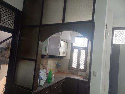 Kitchen Image of 580 Sq.ft 2 BHK Builder Floor for rent in Sector 7G New Delhi for Rs. 26000