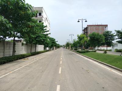 Image of 180 Sq.ft Residential Plot / Land for sale in BPTP District 4, Sector 84, Faridabad for Rs. 39600000